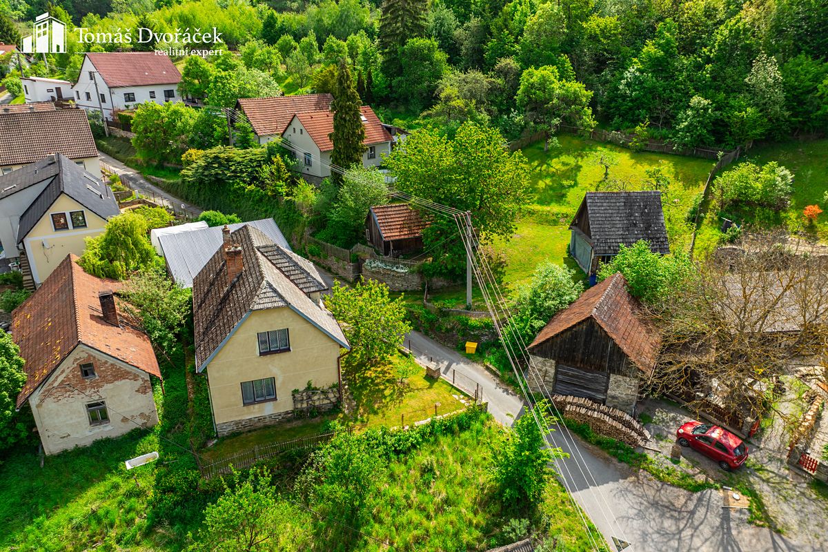 Prodej rodinného domu 110 m², pozemek 1061 m² – fotografie 4