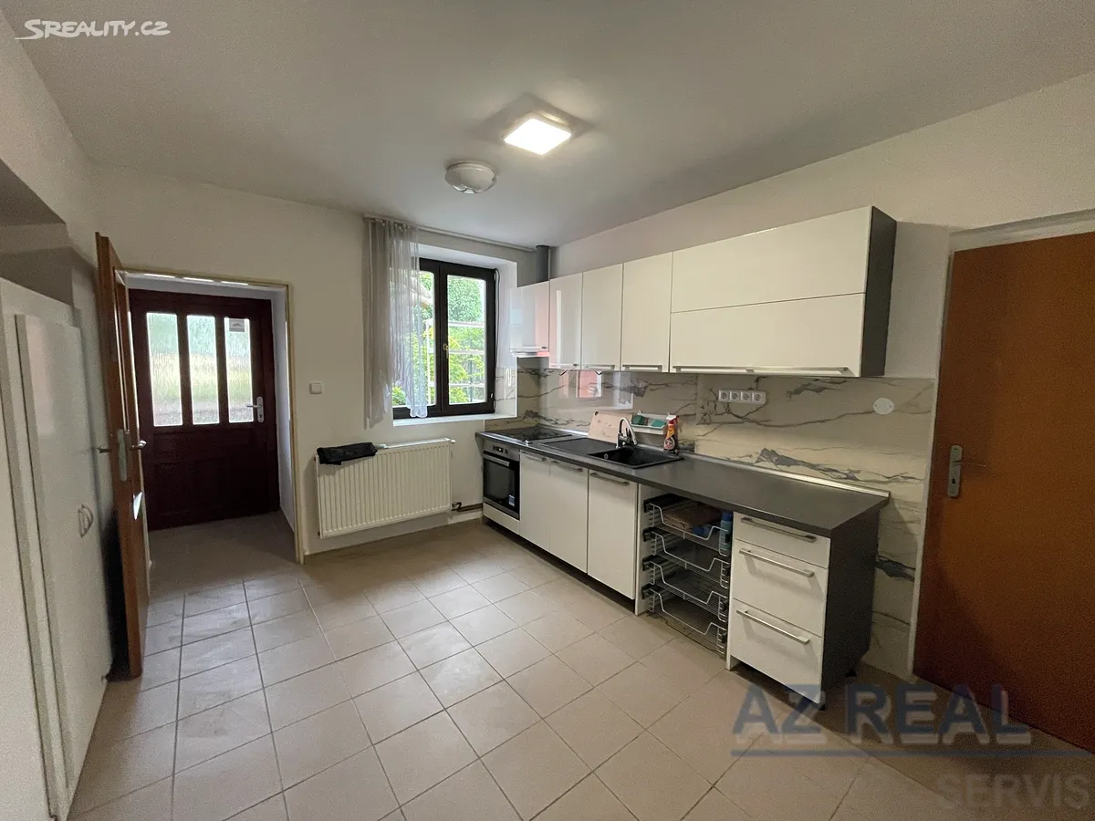 Pronájem bytu 2+1 45 m² – pohled 2