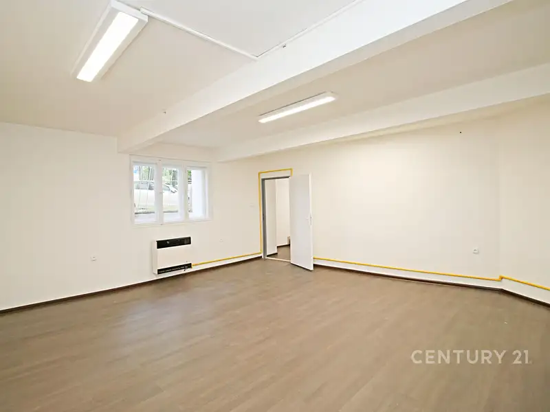 Pronájem kanceláře 146 m², Praha – náhled fotky 3