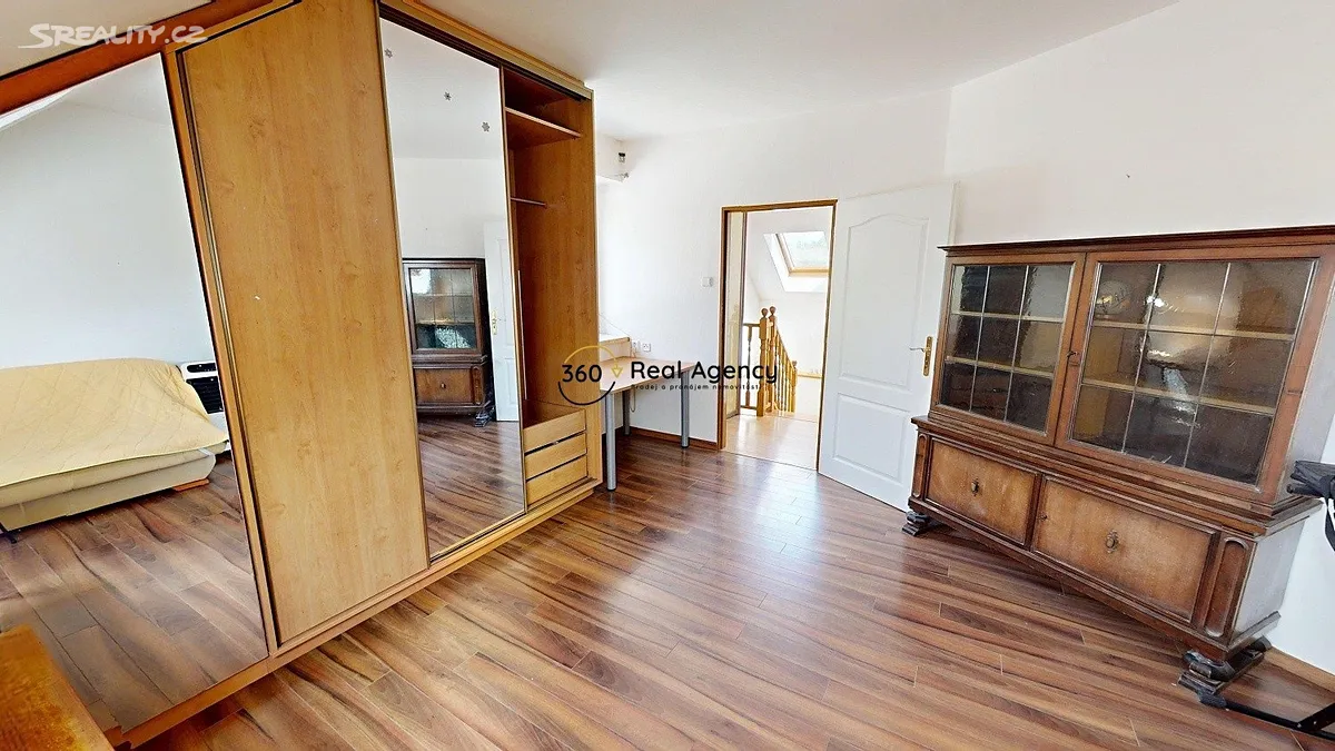 Pronájem rodinného domu 163 m², pozemek 700 m² – další