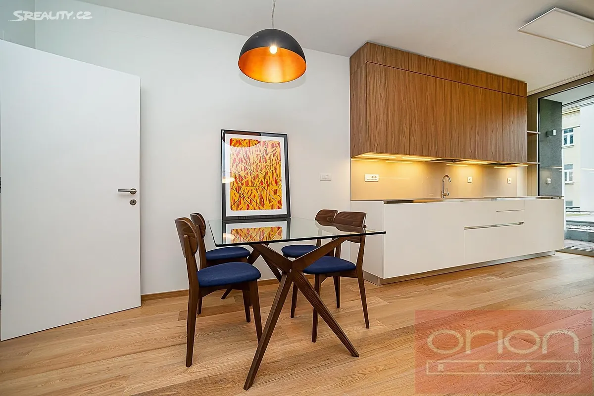 Pronájem bytu 2+kk 76 m² – pohled 5