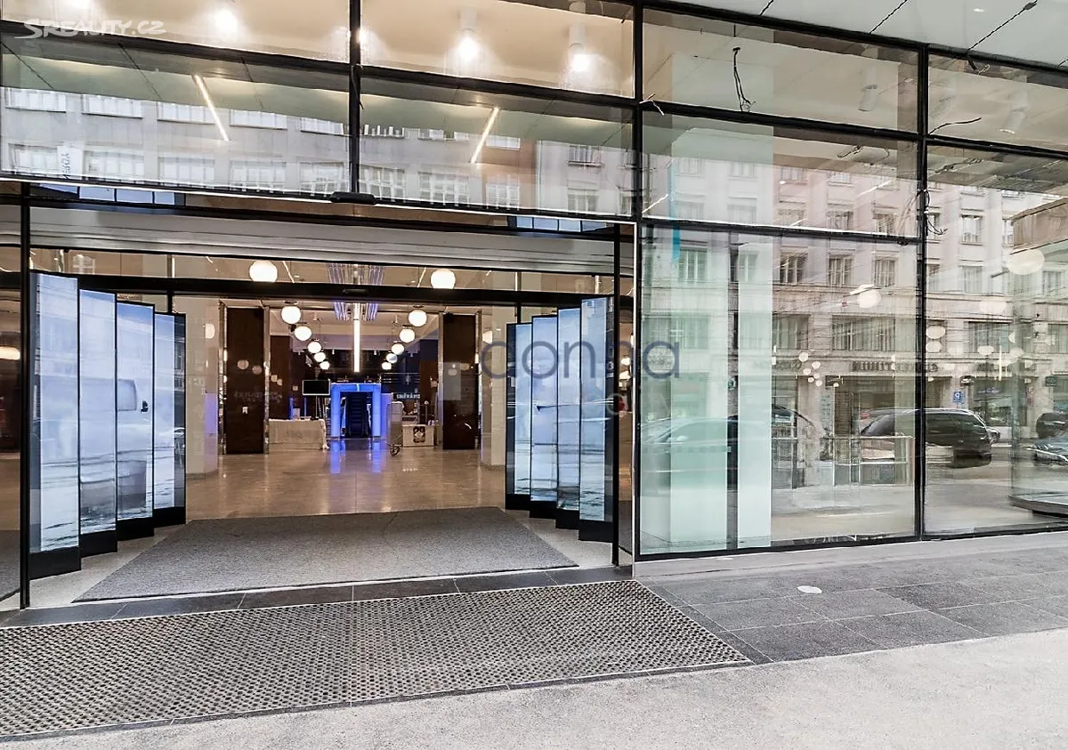 Pronájem obchodního prostoru 26 m², Praha