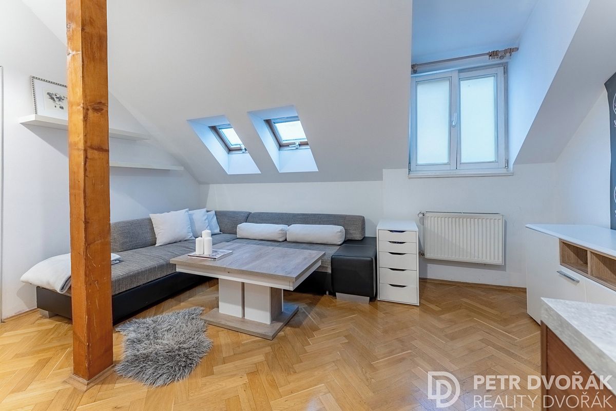 Prodej bytu 2+kk 35 m²