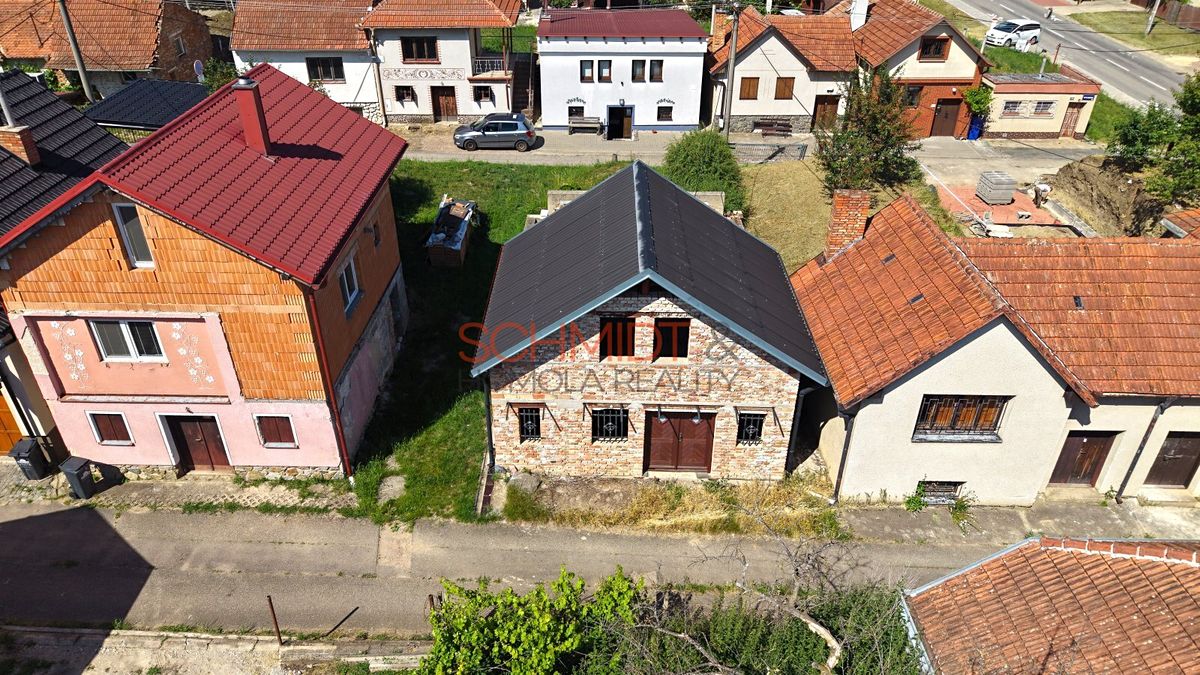 Prodej vinného sklepa 176 m², Velké Bílovice – fotka 1 z 3