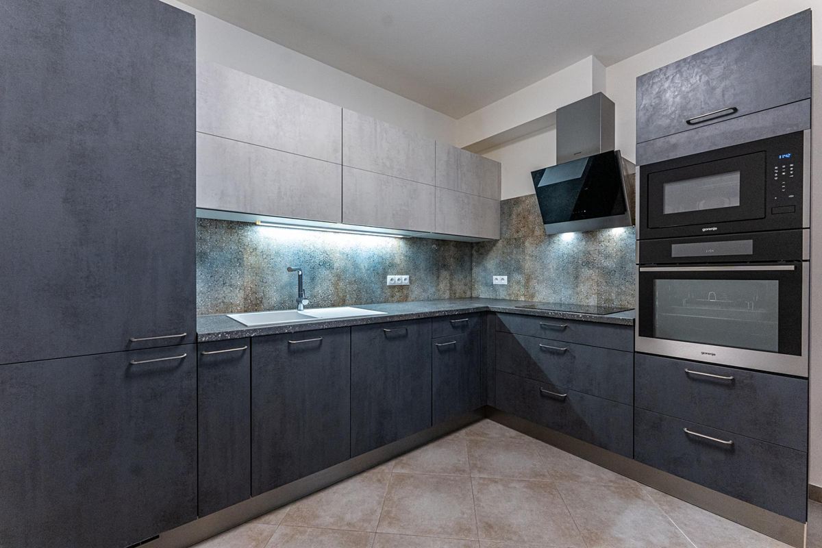 Pronájem bytu 3+kk 78 m² – fotografie 5