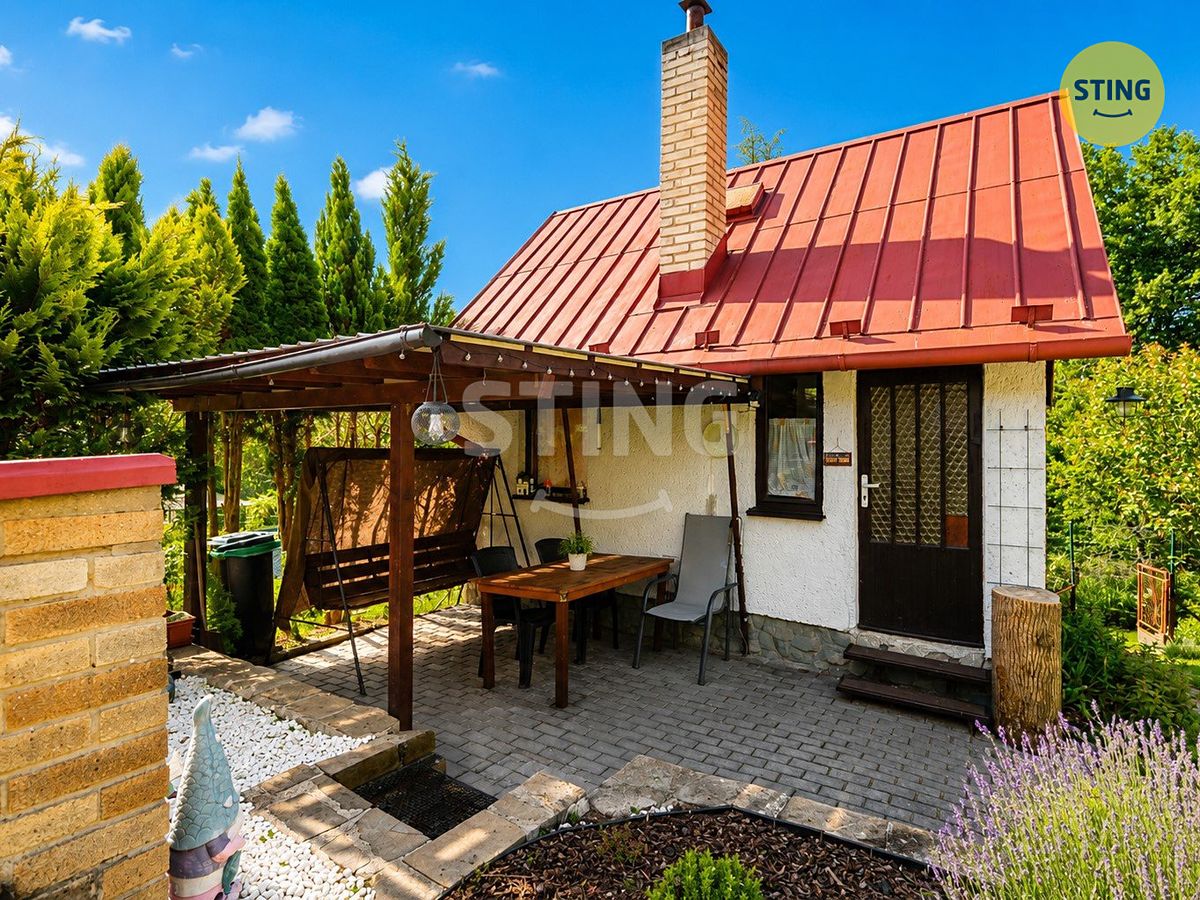 Prodej chaty 30 m², pozemek 339 m² – fotografie 2