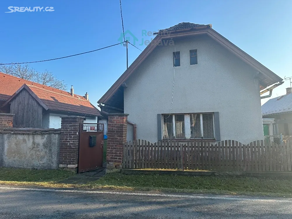 Prodej rodinného domu 150 m², pozemek 1055 m², Oleška