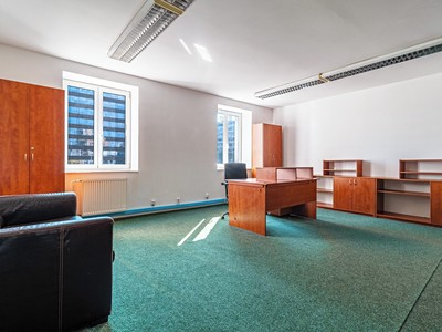Pronájem kanceláře 124 m²