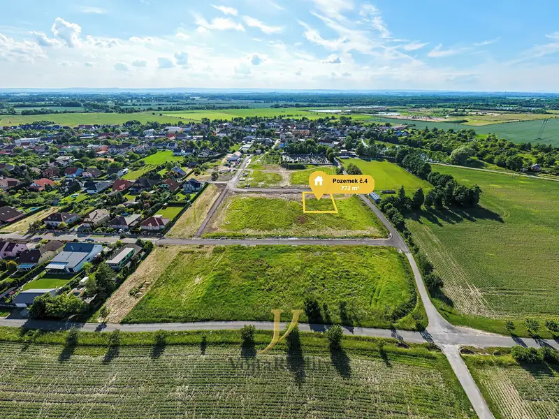 Prodej stavebního pozemku 773 m², Majetín – náhled fotky 1