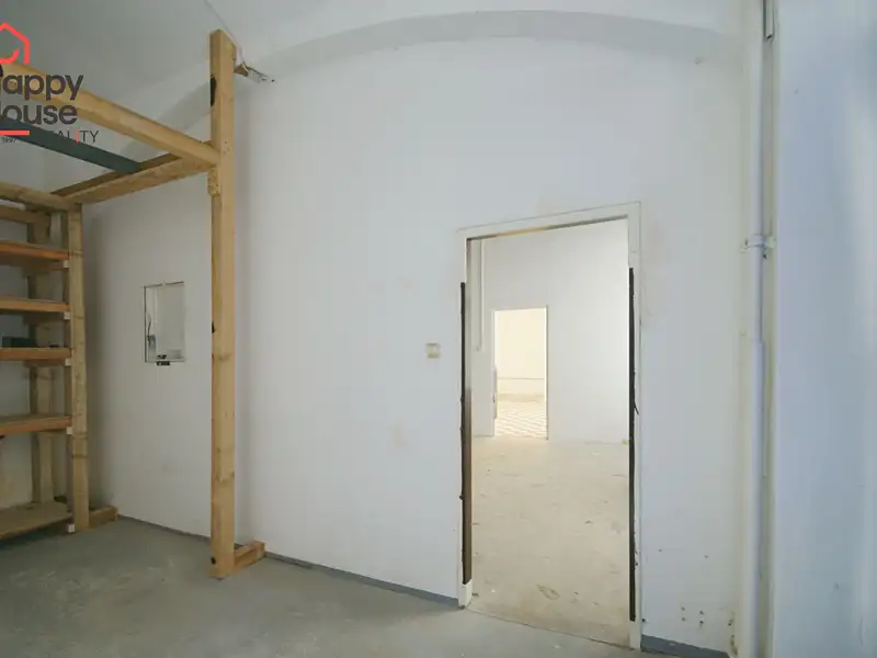 Pronájem kanceláře 86 m², Praha – náhled fotky 3