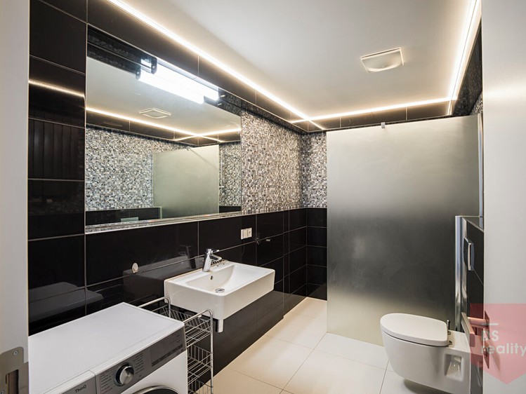 Квартира 2+kk на продаж, 79 м² (9 з 14)
