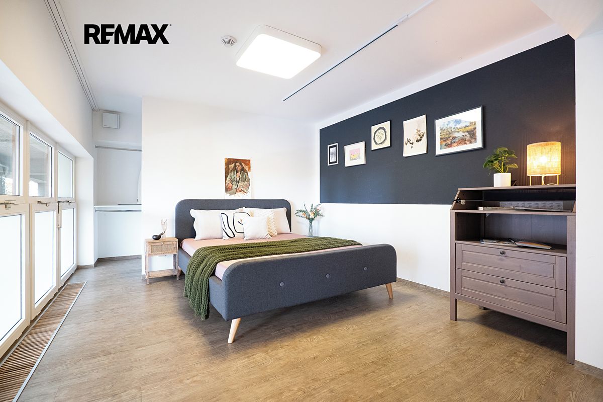 Prodej bytu 6 pokojů a více 240 m²