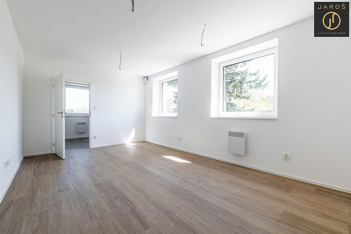 Prodej bytu 1+kk 37 m² – fotografie 2