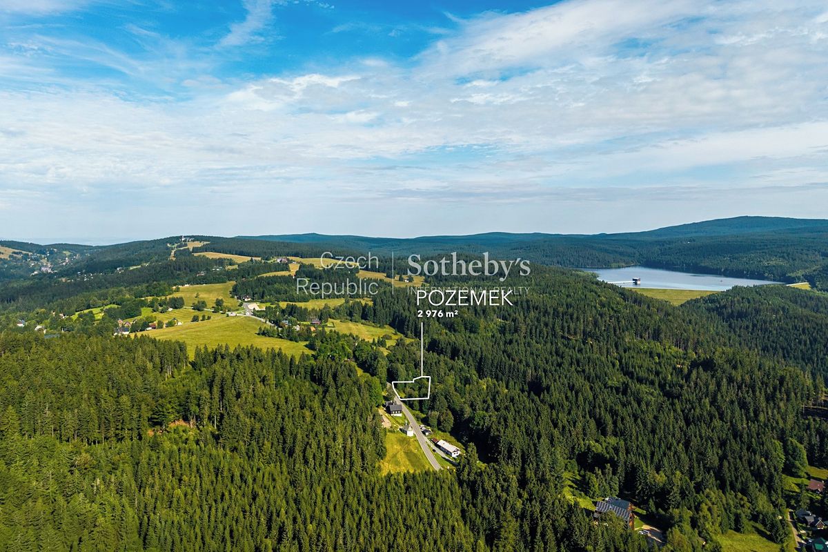 Prodej stavebního pozemku 2976 m² – fotografie 2