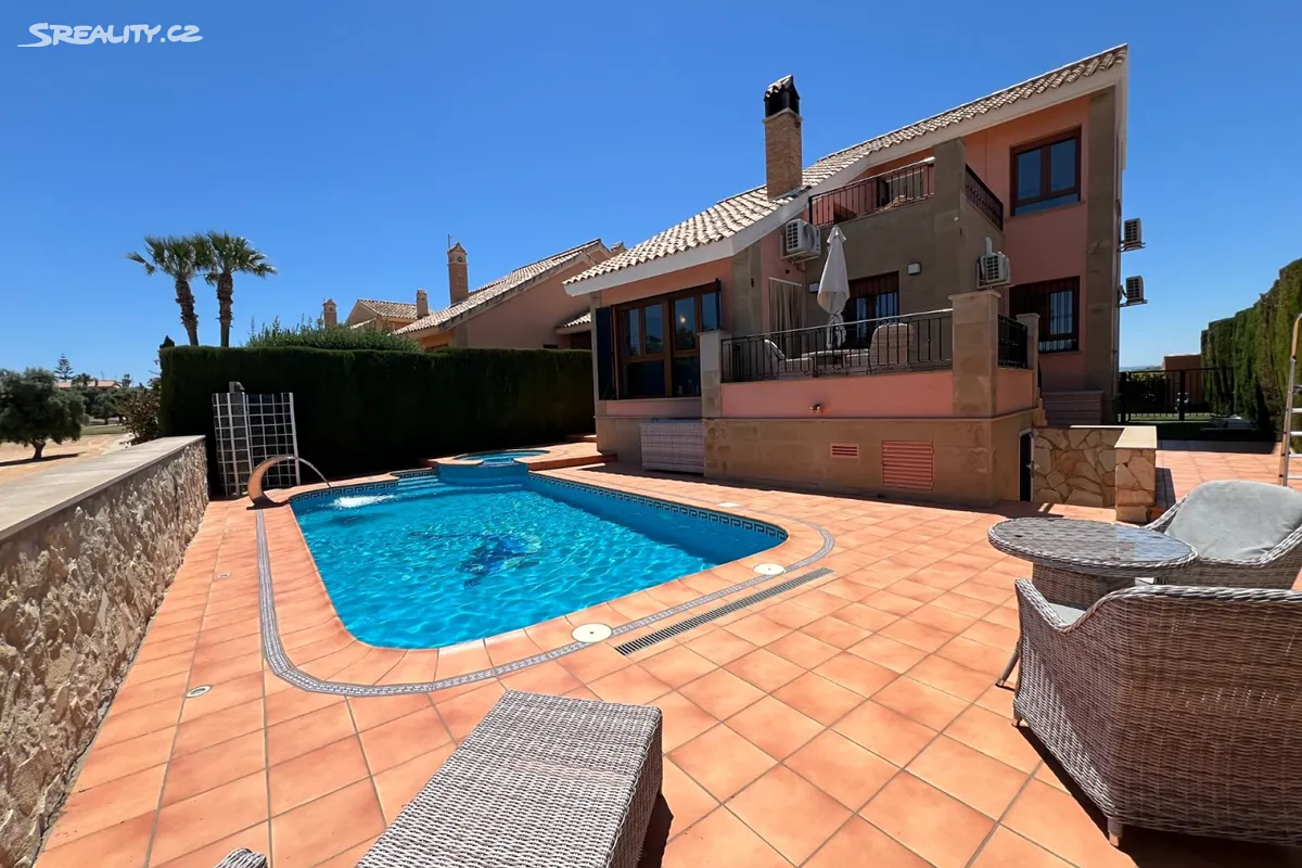 Prodej vily 110 m², pozemek 350 m² - Vista 3