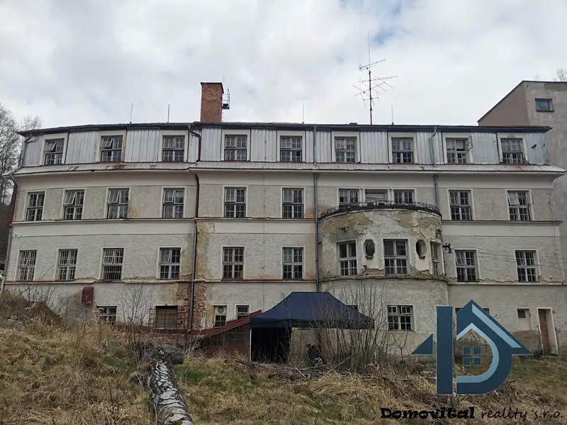 Prodej ubytovacího zařízení 1228 m², Nové Heřminovy – náhled fotky 3