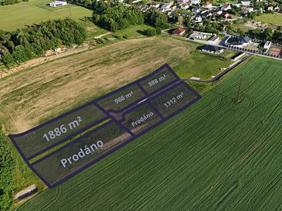 Prodej stavebního pozemku 966 m²