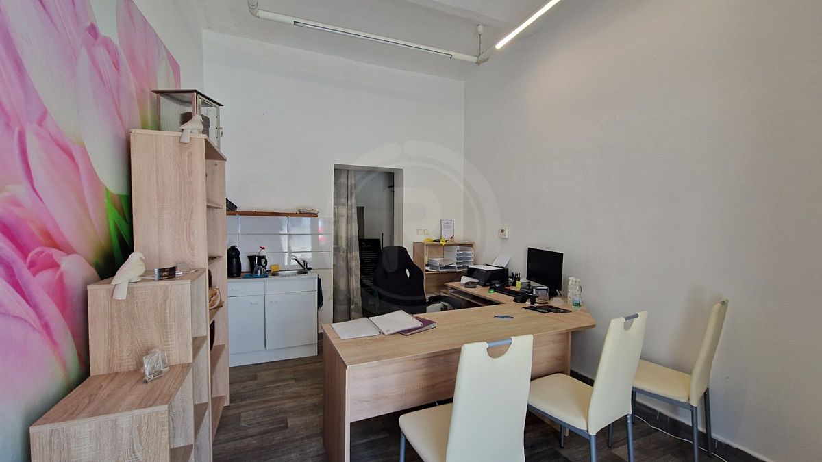 Pronájem obchodního prostoru 20 m² – fotografie 3