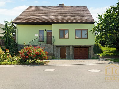 Prodej  rodinného domu 237 m², pozemek 929 m²