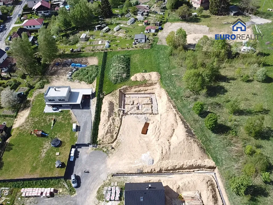 Prodej stavebního pozemku 2670 m²
