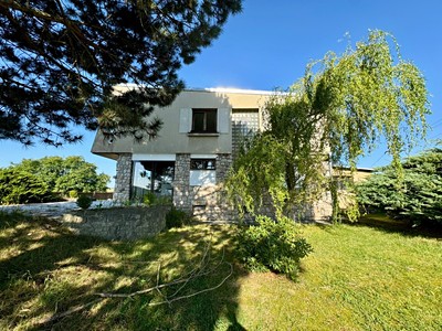Prodej  rodinného domu 214 m², pozemek 1 280 m²