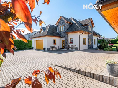 Prodej  rodinného domu 240 m², pozemek 1 335 m²
