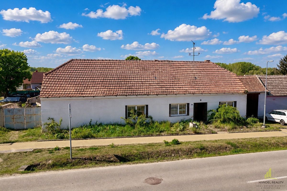Prodej stavebního pozemku 1730 m² – fotografie 4