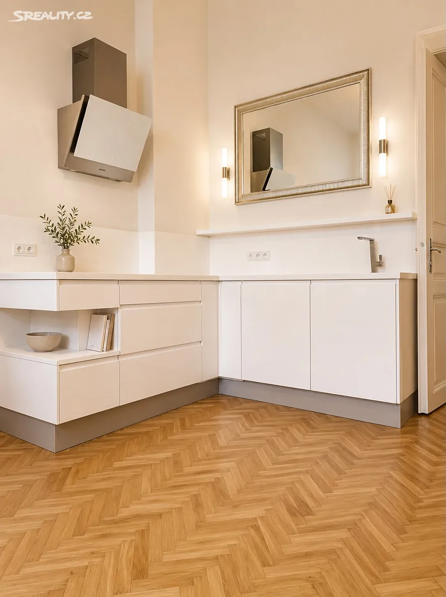 Pronájem bytu 3+kk 80 m², Praha