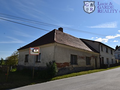 Prodej  rodinného domu 290 m², pozemek 864 m²