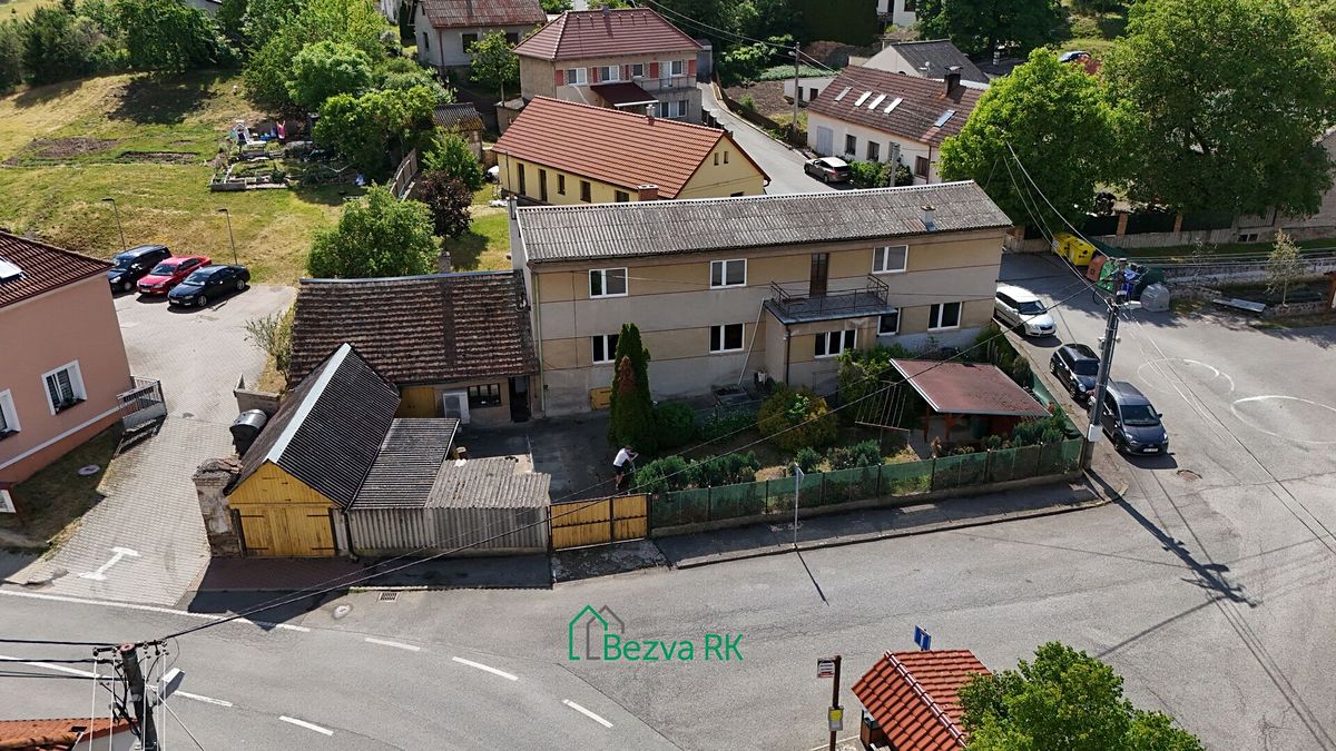Prodej rodinného domu 160 m², pozemek 557 m²