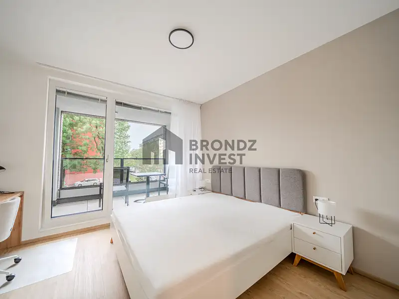 Pronájem bytu 3+kk 82 m², Praha – náhled fotky 3