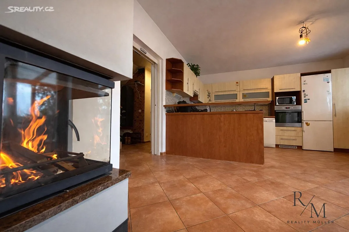 Prodej rodinného domu 173 m², pozemek 1163 m²