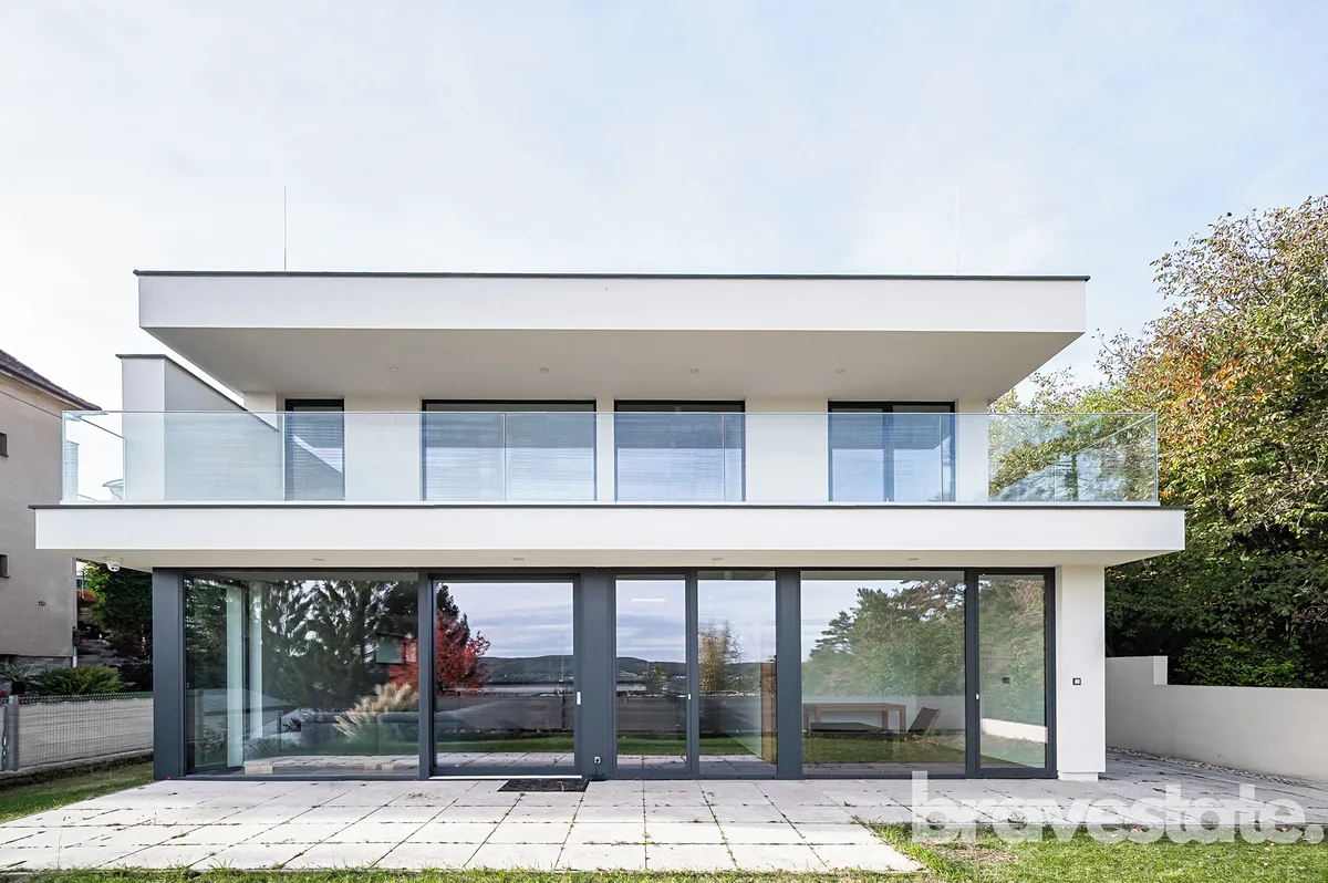 Prodej vily 190 m², pozemek 281 m²