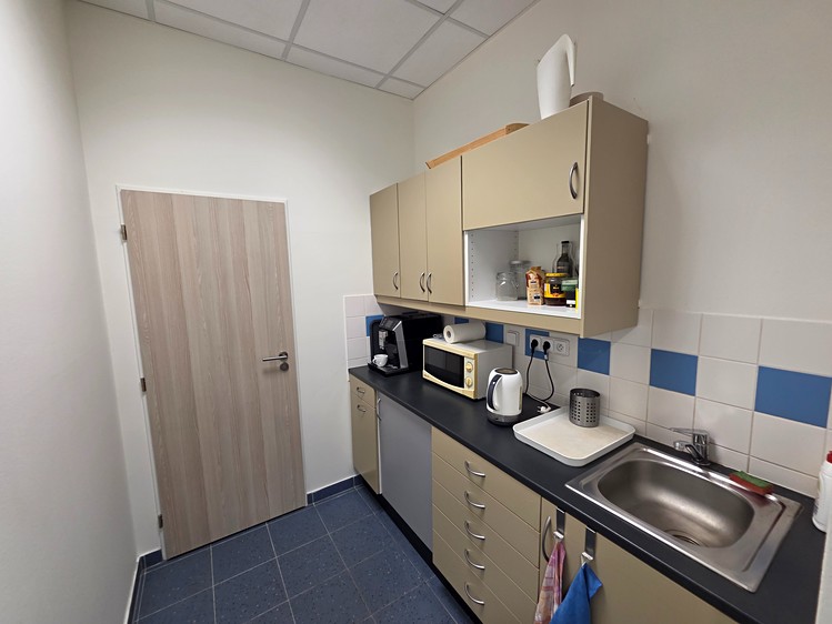 Комерційне приміщення в оренду, 153 м² (13 з 15)