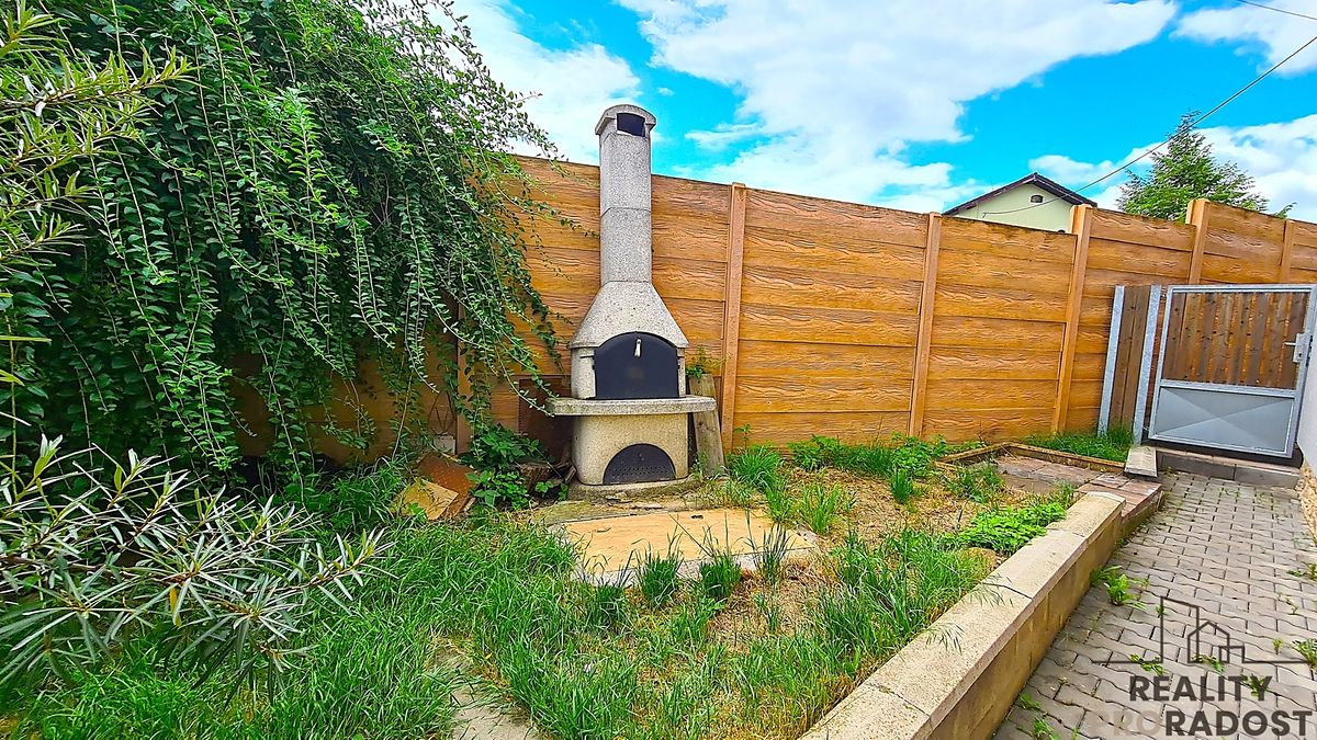 Prodej rodinného domu 72 m², pozemek 300 m² – fotografie 4