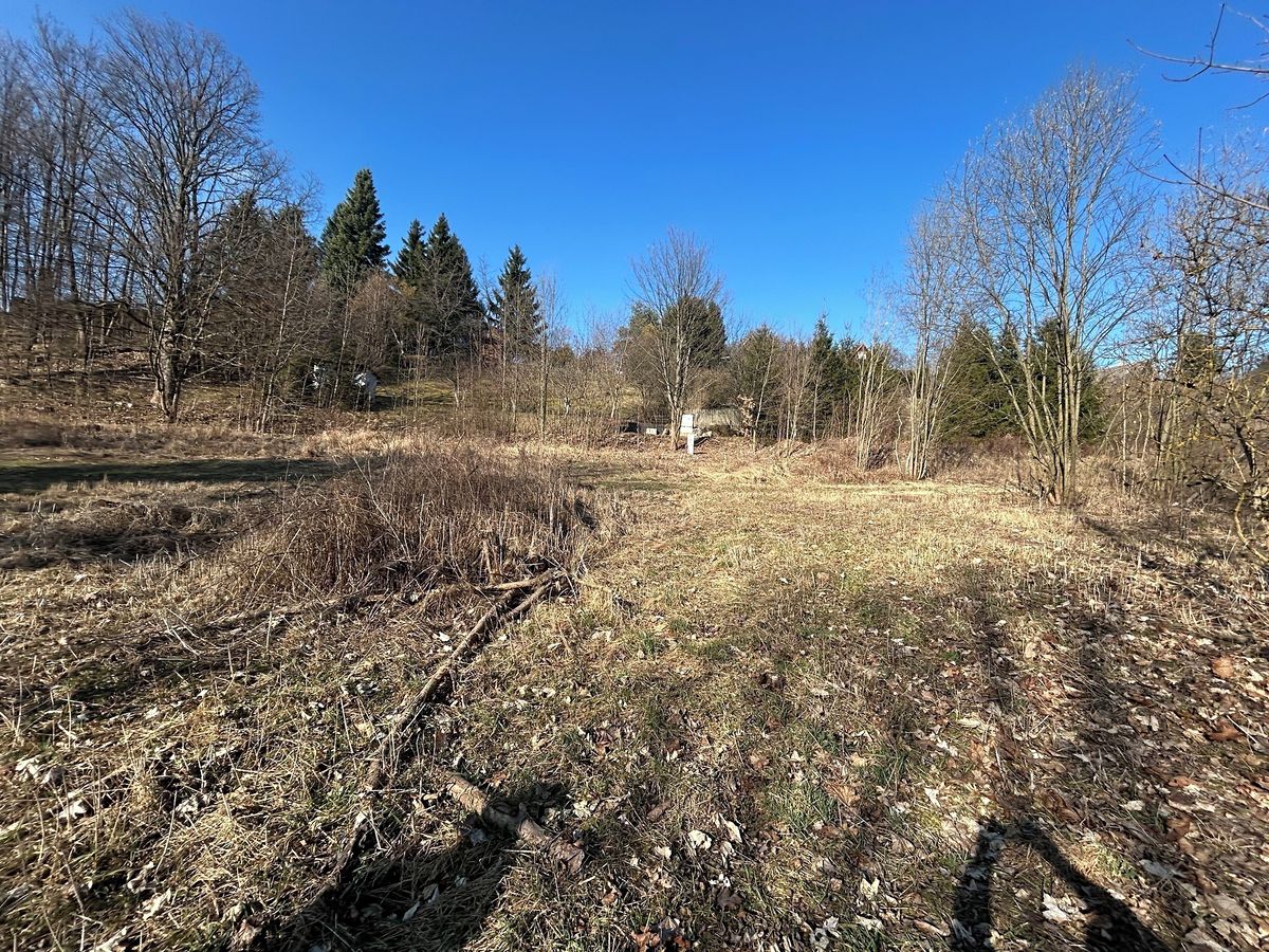 Prodej stavebního pozemku 1357 m²