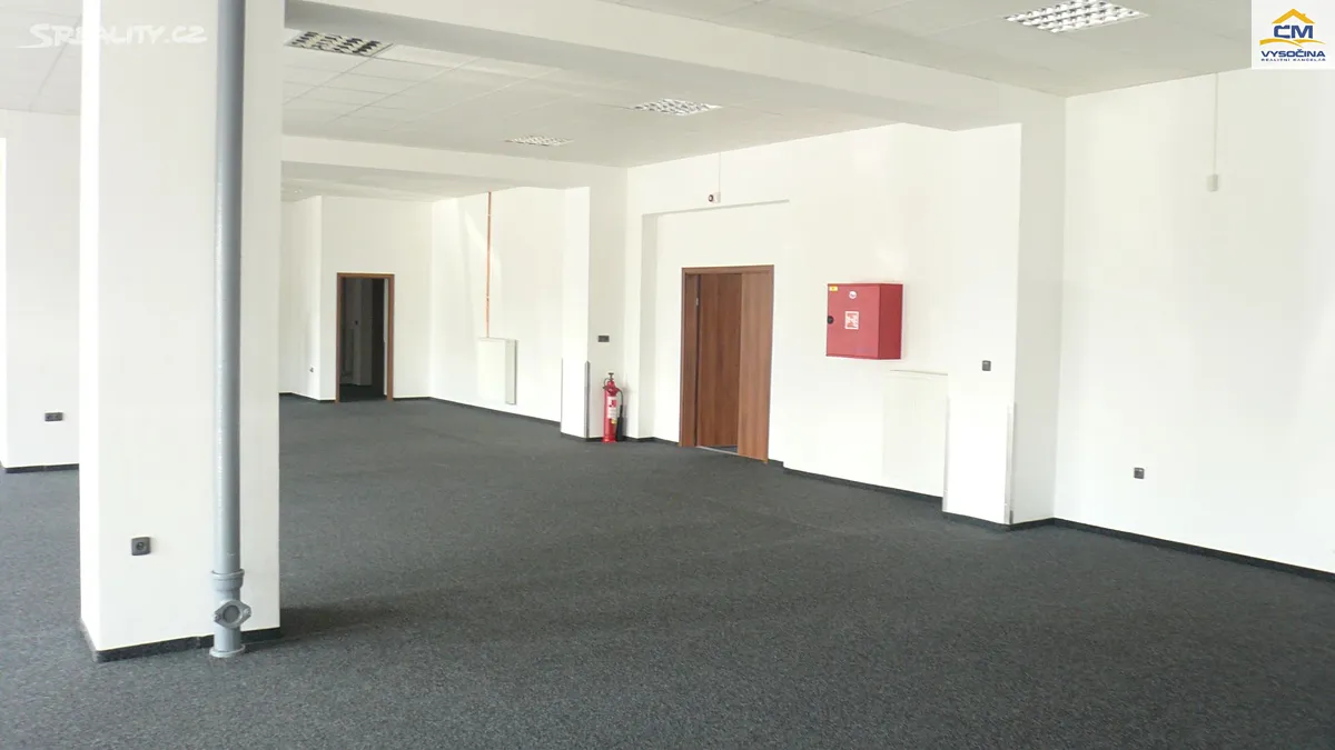 Pronájem obchodního prostoru 300 m² – pohled 5