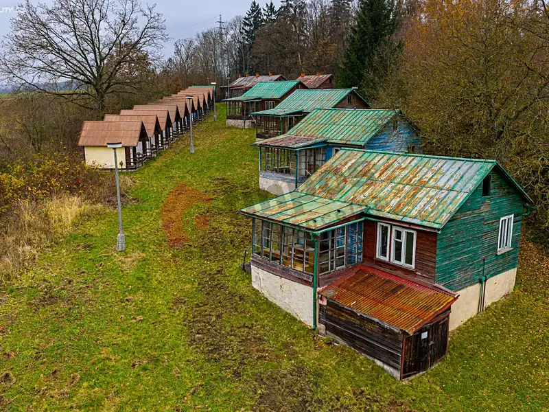 Prodej ubytovacího zařízení 1000 m², Bílé Poličany – náhled fotky 3