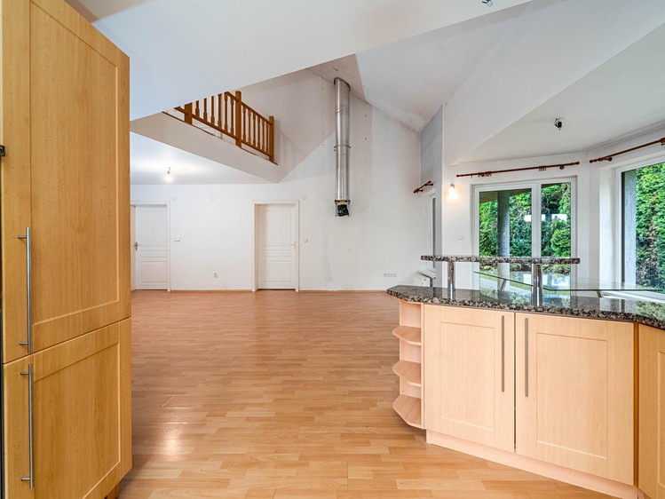 Prodej domu, 244 m² (16 z 32)