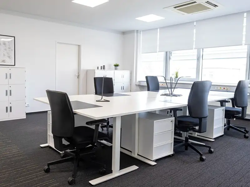 Pronájem kanceláře 45 m², Praha – náhled fotky 1