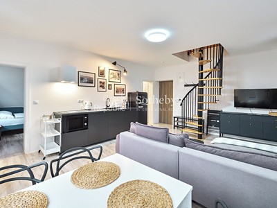 Prodej komerčního prostoru, 77 m² (3 z 26)