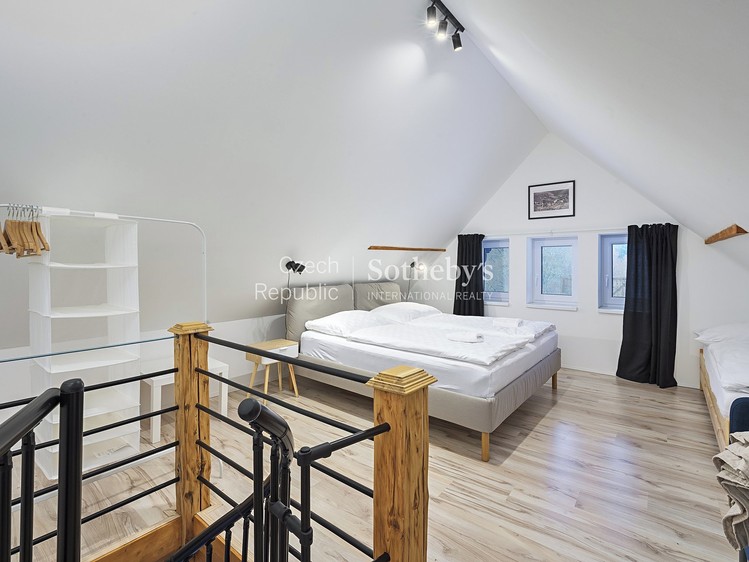 Prodej komerčního prostoru, 77 m² (8 z 26)