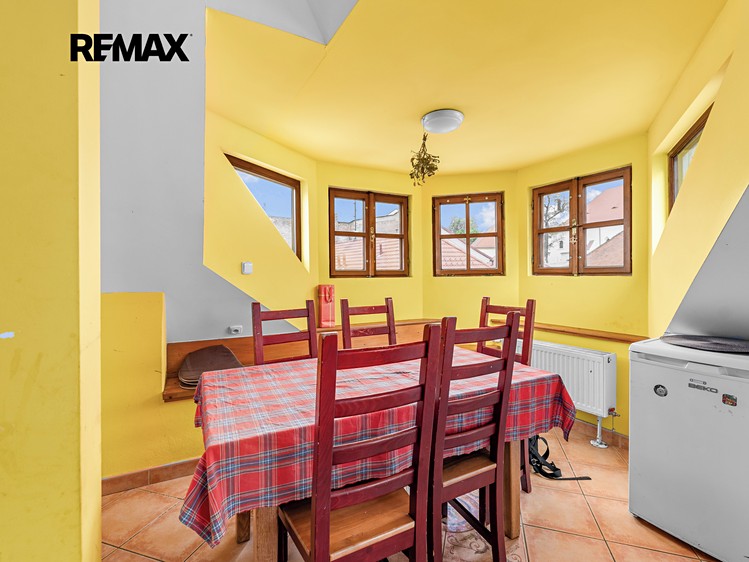 Prodej domu, 290 m² (9 z 39)