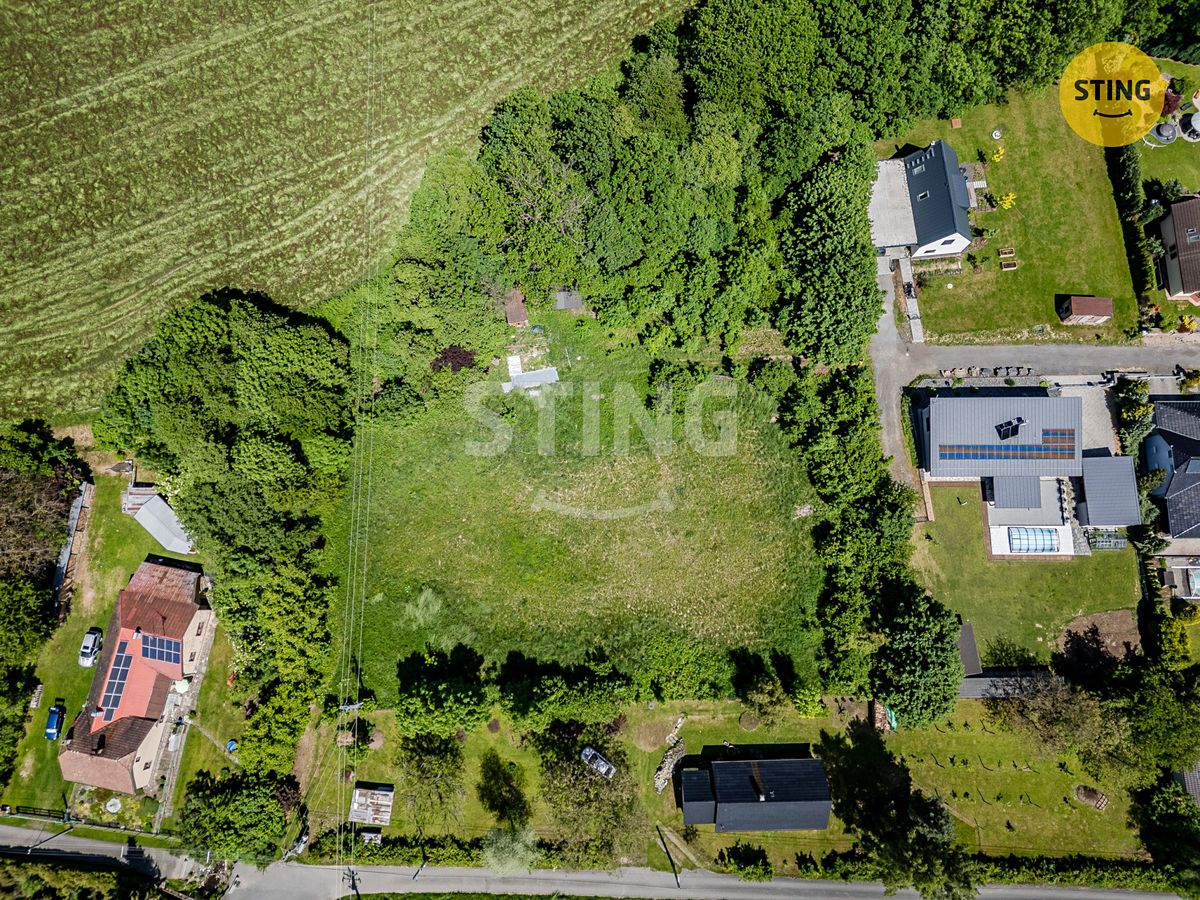Prodej stavebního pozemku 1550 m² – fotografie 2
