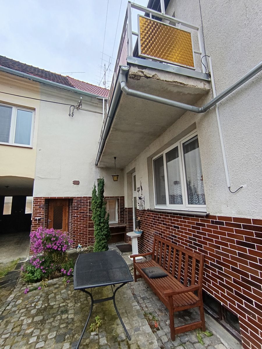 Prodej rodinného domu 120 m², pozemek 200 m² – fotografie 3