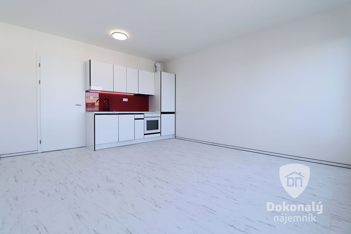 Pronájem bytu 1+kk 31 m²