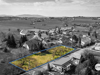 Prodej  stavebního pozemku 1 930 m²