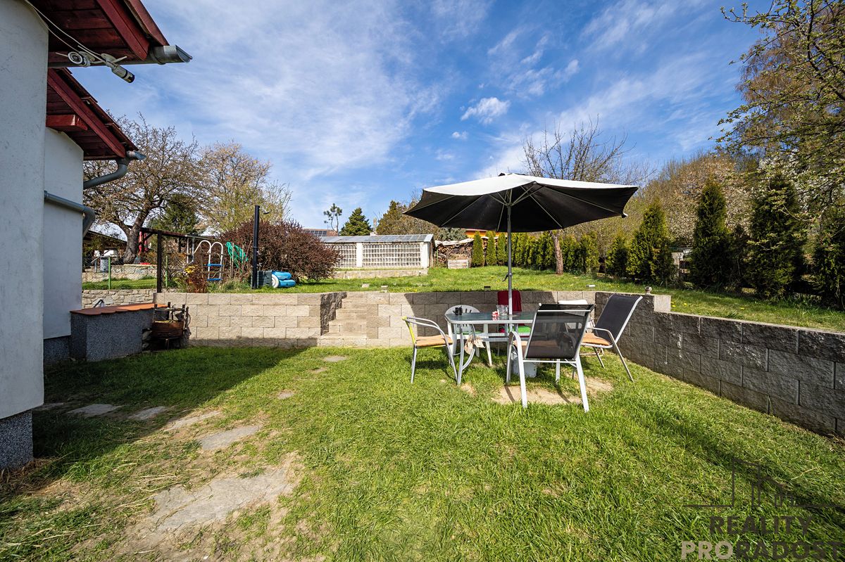 Prodej vícegeneračního domu 300 m², pozemek 574 m² – fotografie 4