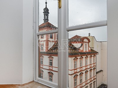 Pronájem kanceláře 135 m²
