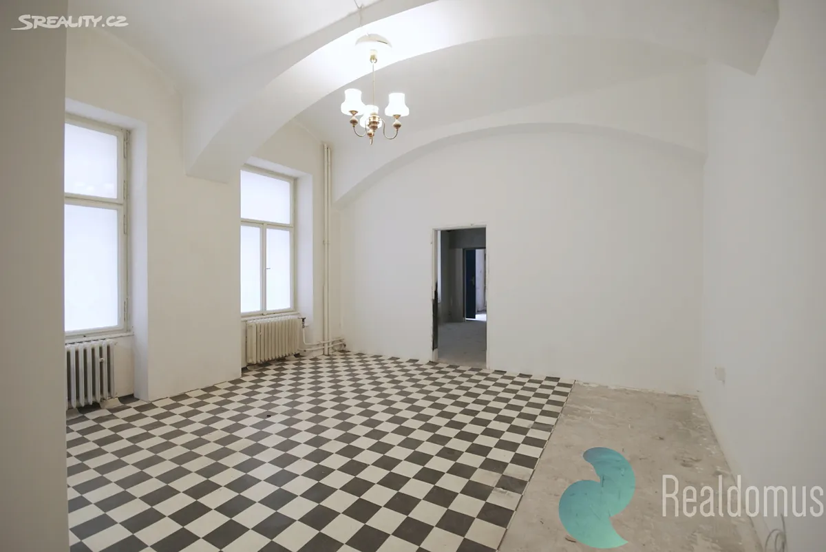 Pronájem kanceláře 76 m² – pohled 5